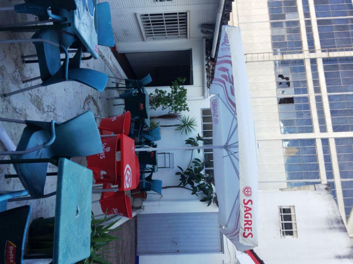 Hostal Acm *